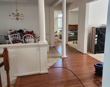 8941 Wynnefield Court - Photo Thumbnail 8