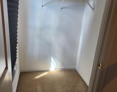 8941 Wynnefield Court - Photo Thumbnail 10