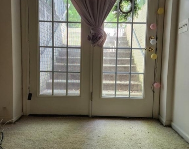 8941 Wynnefield Court - Photo Thumbnail 14