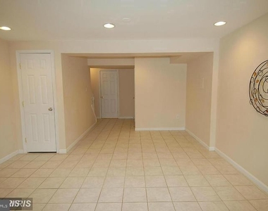 11906 Fieldthorn Court - Photo Thumbnail 11