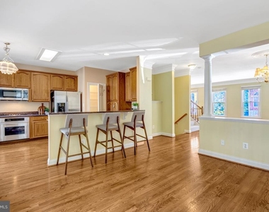 4218 Timber Meadow Drive - Photo Thumbnail 10