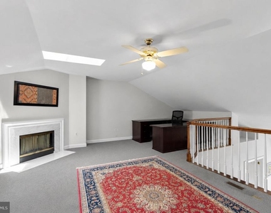 1532 Hampton Hill Circle - Photo Thumbnail 21