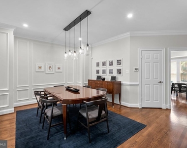 1532 Hampton Hill Circle - Photo Thumbnail 8