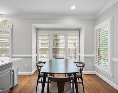 1532 Hampton Hill Circle - Photo Thumbnail 12