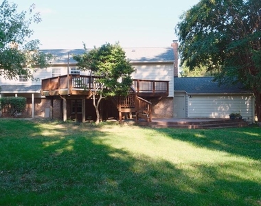 1636 Great Falls Street - Photo Thumbnail 22