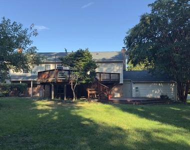 1636 Great Falls Street - Photo Thumbnail 23