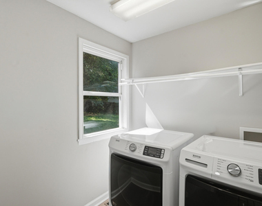 1208 Drew Street - Photo Thumbnail 18