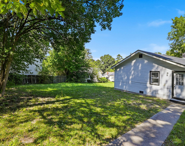 1208 Drew Street - Photo Thumbnail 20