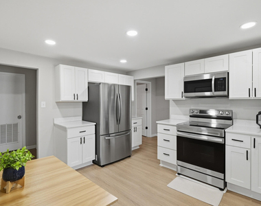 1208 Drew Street - Photo Thumbnail 11
