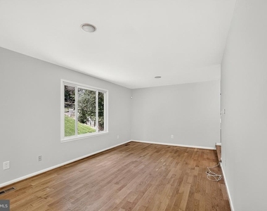 1514 Gingerwood Court - Photo Thumbnail 14