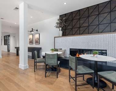 1440 Yellow Desert Way - Photo Thumbnail 10