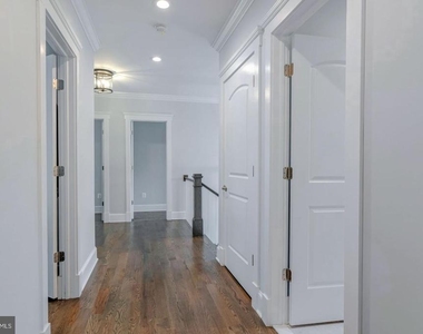 10704 Warwick Avenue - Photo Thumbnail 13