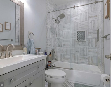 10704 Warwick Avenue - Photo Thumbnail 23