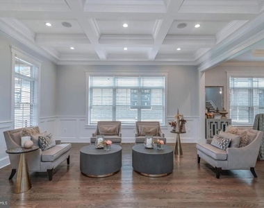 10704 Warwick Avenue - Photo Thumbnail 34