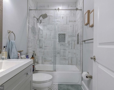 10704 Warwick Avenue - Photo Thumbnail 44