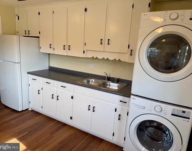 1428 Payne Street - Photo Thumbnail 10