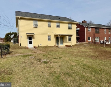 1428 Payne Street - Photo Thumbnail 14