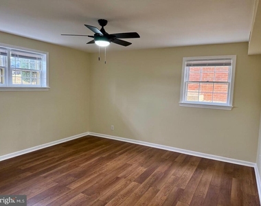 1428 Payne Street - Photo Thumbnail 7