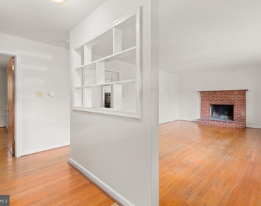 125 Hillcrest Drive - Photo Thumbnail 5
