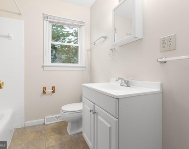125 Hillcrest Drive - Photo Thumbnail 19