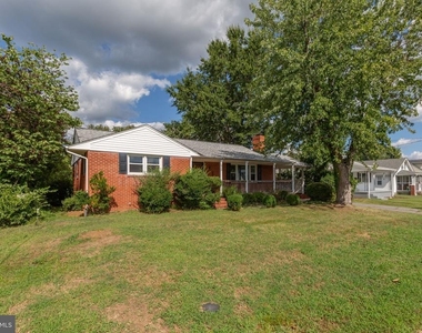 125 Hillcrest Drive - Photo Thumbnail 44