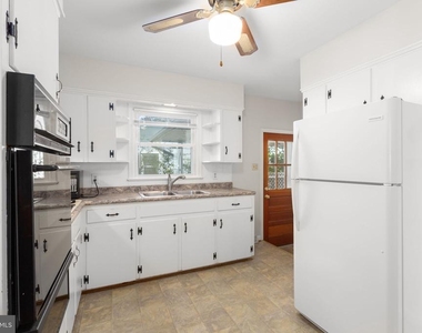 125 Hillcrest Drive - Photo Thumbnail 33