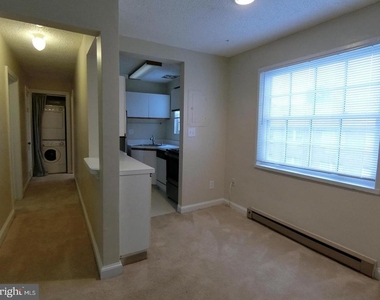 1734 W Abingdon Drive - Photo Thumbnail 13