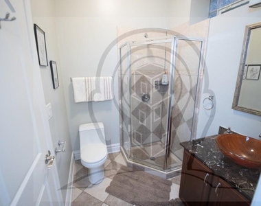 4852 South Prairie Avenue - Photo Thumbnail 5