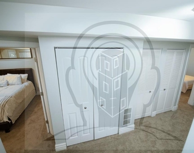 4852 South Prairie Avenue - Photo Thumbnail 11
