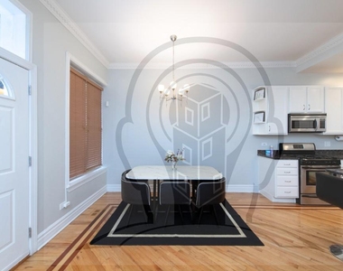 4852 South Prairie Avenue - Photo Thumbnail 7