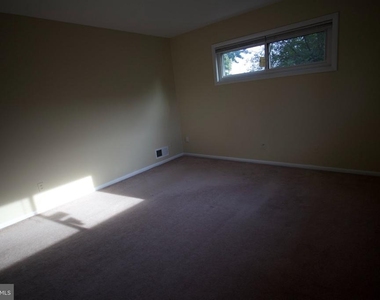 922 19th Street S - Photo Thumbnail 14