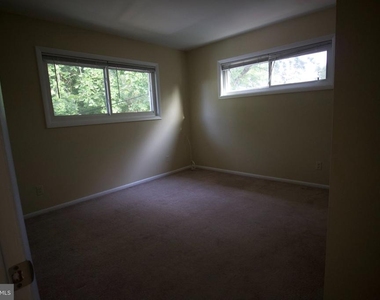 922 19th Street S - Photo Thumbnail 12