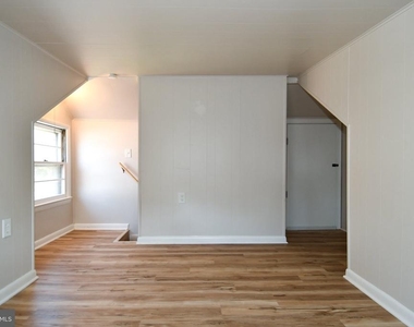 2124 S Oxford Street - Photo Thumbnail 23