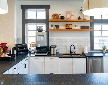 8304 Hudson Court - Photo Thumbnail 24