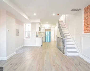 1714 Snyder Avenue - Photo Thumbnail 2