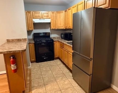 5449 Pine Street - Photo Thumbnail 7