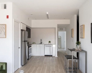 455-459 N 5th Street - Photo Thumbnail 14