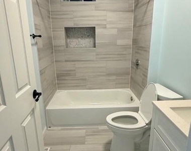 5449 Pine Street - Photo Thumbnail 12