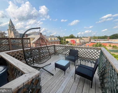 5443 Germantown Avenue - Photo Thumbnail 8