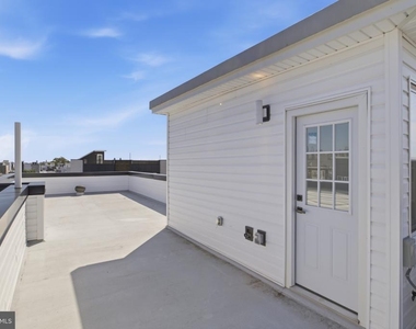 1520 S 22nd Street - Photo Thumbnail 16