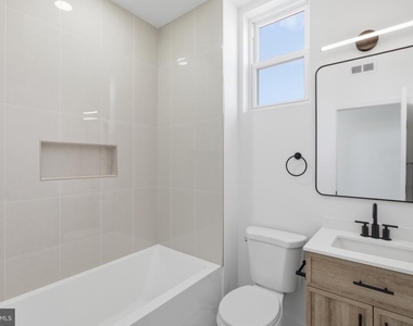 1520 S 22nd Street - Photo Thumbnail 11