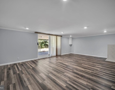 9766 Clark Street - Photo Thumbnail 17