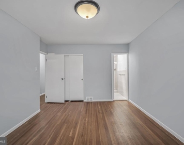 9766 Clark Street - Photo Thumbnail 13