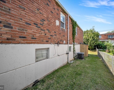 9766 Clark Street - Photo Thumbnail 27