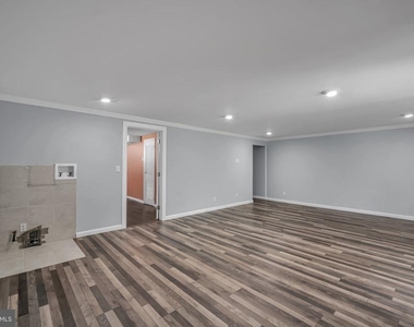9766 Clark Street - Photo Thumbnail 18