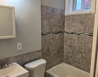 6028 Kershaw Street - Photo Thumbnail 6