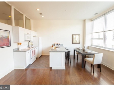 811-1 Filbert Street - Photo Thumbnail 14