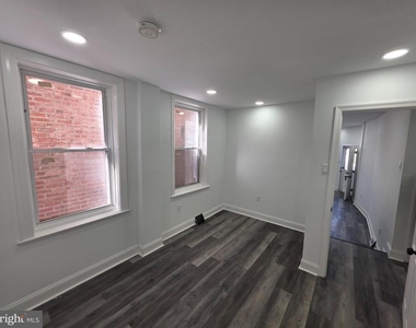 521 N 64th Street - Photo Thumbnail 7