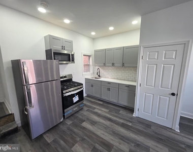 521 N 64th Street - Photo Thumbnail 1
