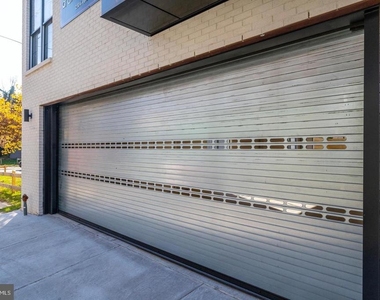 2304 N 9th Street - Photo Thumbnail 33